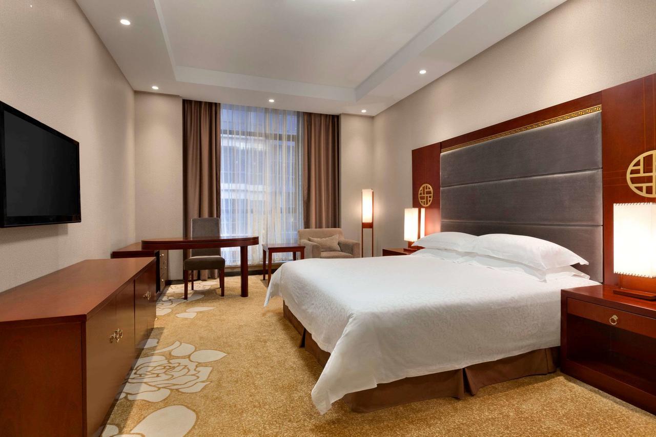 Ramada Minhang Hotel
